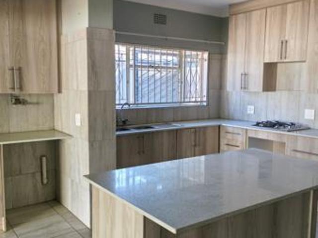 3 Bedroom House in Sinoville