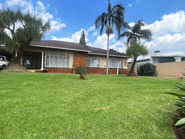 3 Bedroom House in Sinoville