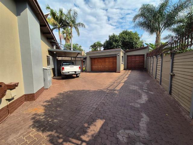 3 Bedroom House in Sinoville