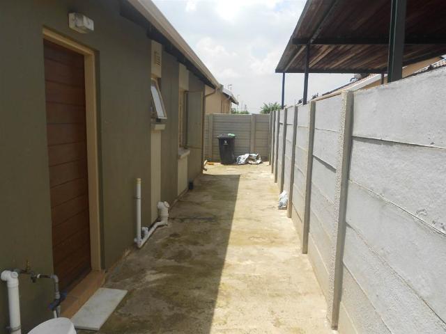 3 Bedroom House in Sky City