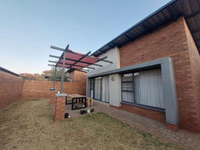 3 Bedroom House in Spitskop SH