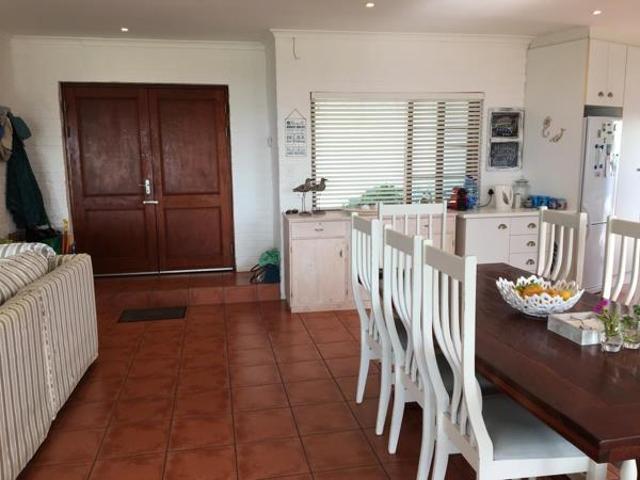 3 Bedroom House in St Francis Bay Village