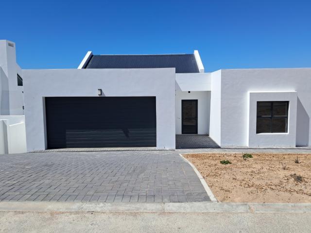 3 Bedroom House in St Helena Views