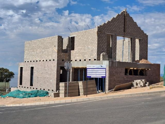 3 Bedroom House in St Helena Views