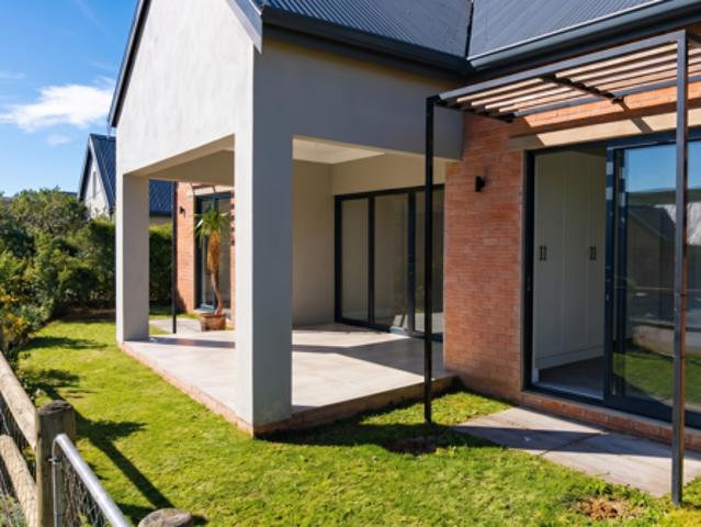 3 Bedroom House in St Johns Village