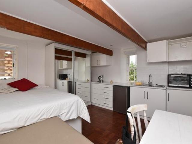 3 Bedroom House in St James