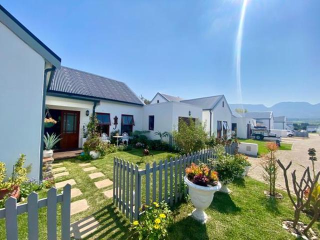3 Bedroom House in Stanford