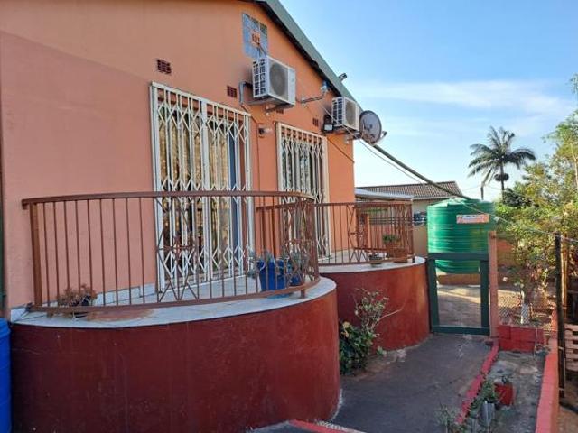 3 Bedroom House in Stanger Manor