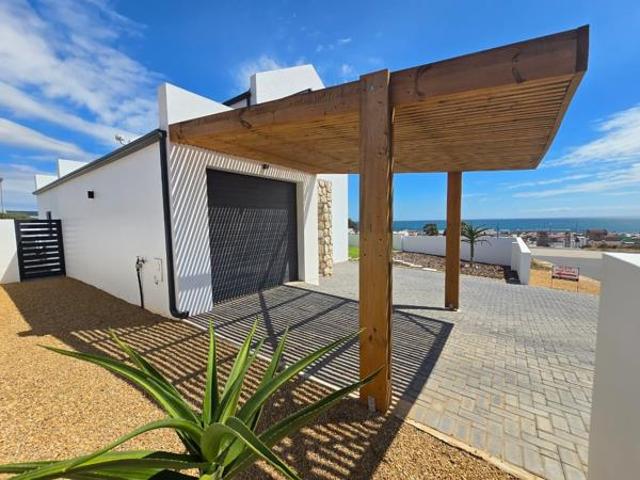 3 Bedroom House in Steenbergs Cove