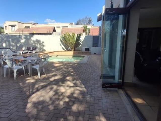3 Bedroom House in Steiltes