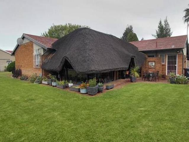 3 Bedroom House in Stilfontein
