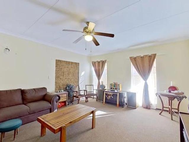 3 Bedroom House in Stilfontein