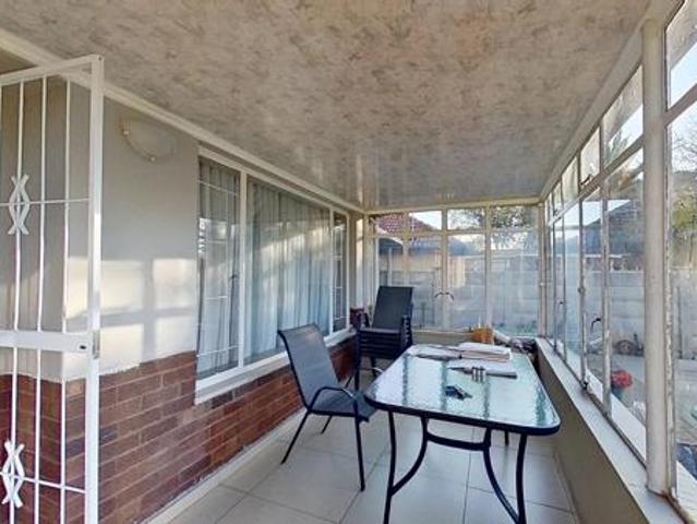 3 Bedroom House in Stilfontein