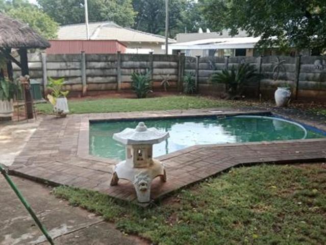 3 Bedroom House in Stilfontein