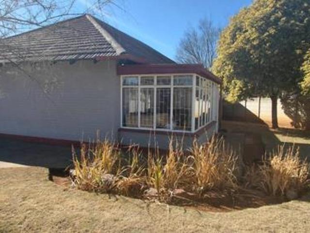 3 Bedroom House in Stilfontein