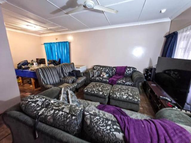 3 Bedroom House in Stilfontein