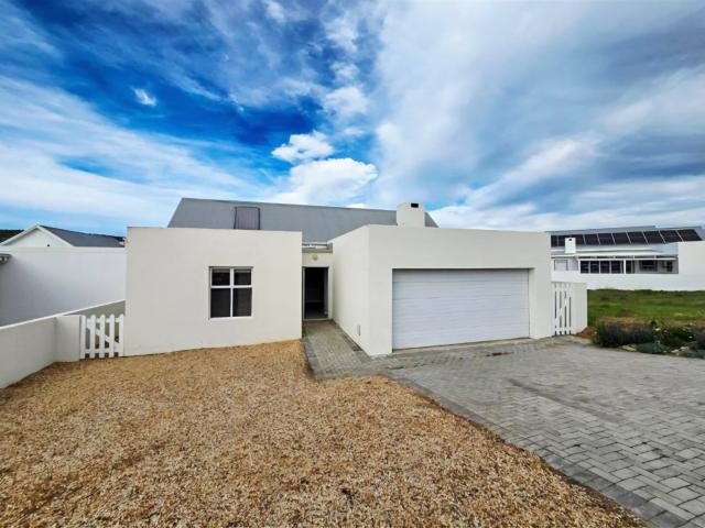 3 Bedroom House in Still Bay West