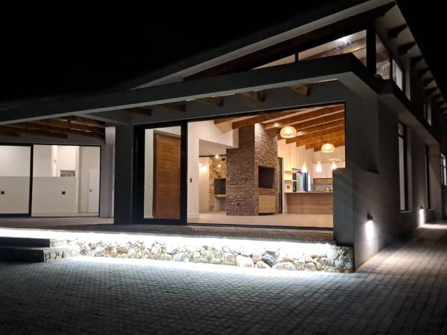 3 Bedroom House in Still Bay West