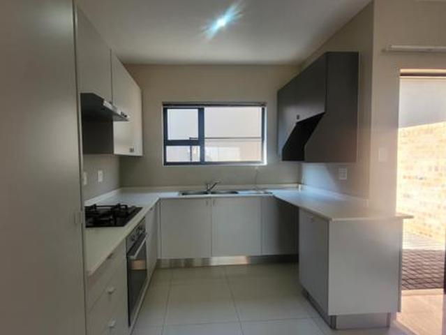 3 Bedroom House in Stonehenge