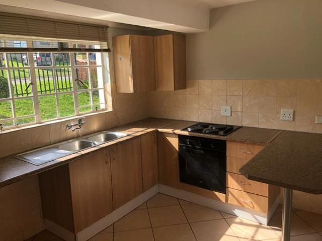3 Bedroom House in Stonehenge