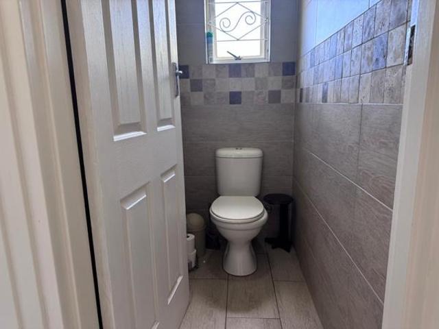 3 Bedroom House in Strand North