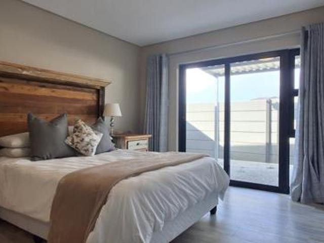 3 Bedroom House in Strand Central