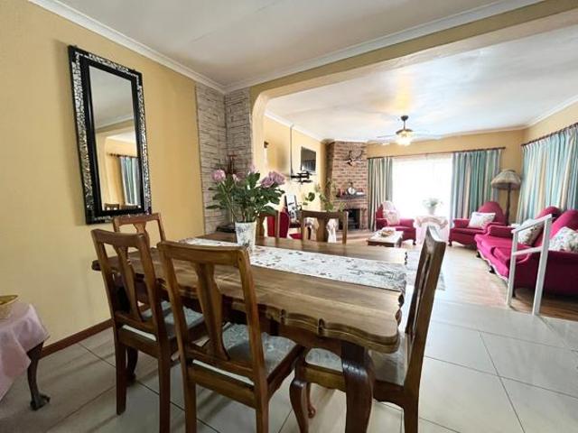 3 Bedroom House in Strandfontein