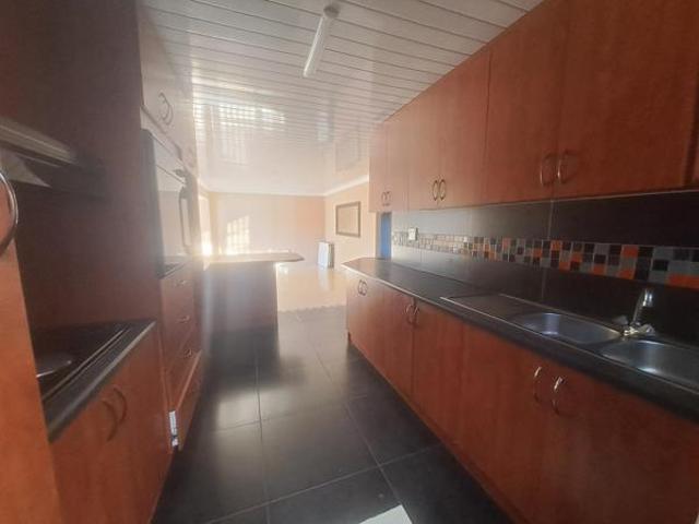3 Bedroom House in Strandfontein