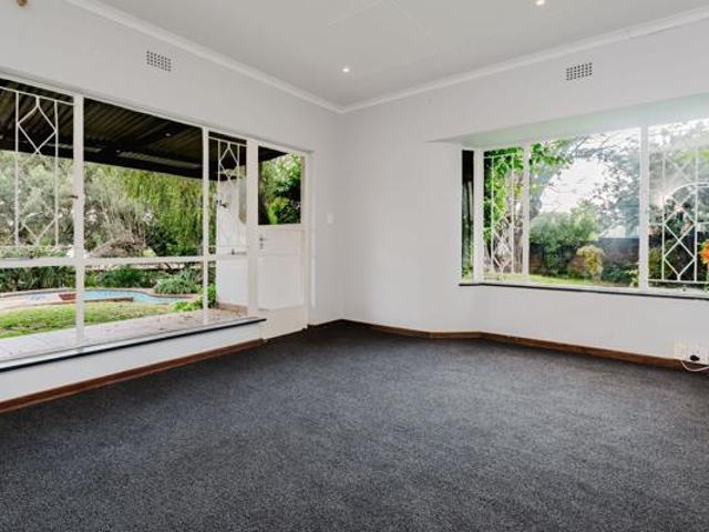 3 Bedroom House in Strathavon