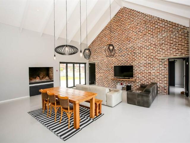 3 Bedroom House in Struisbaai