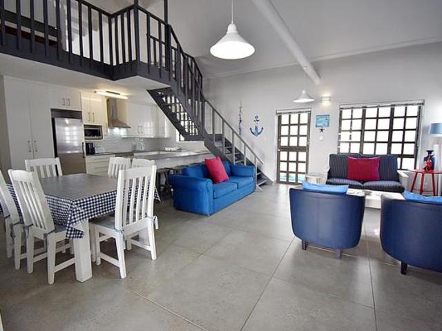 3 Bedroom House in Struisbaai