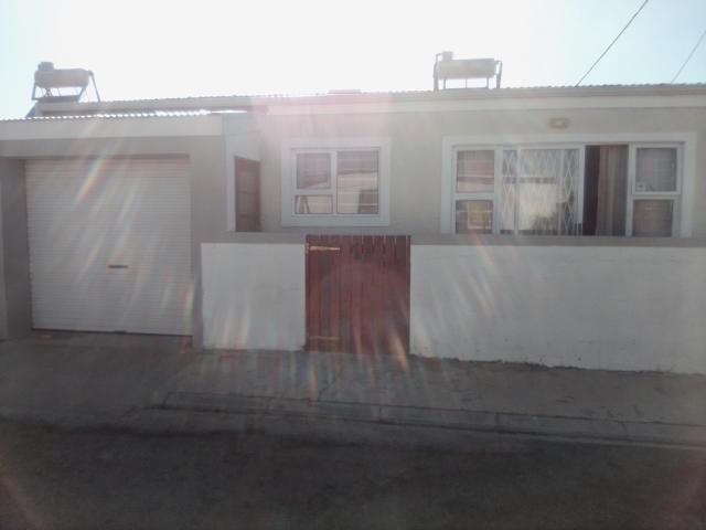 3 Bedroom House in Struisbaai