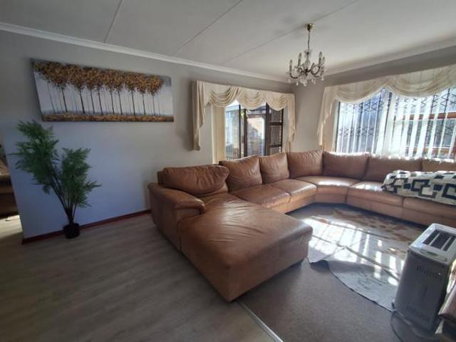 3 Bedroom House in Summerstrand
