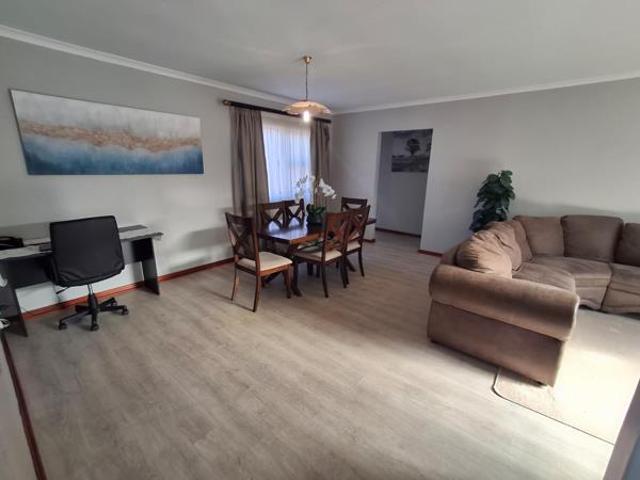 3 Bedroom House in Summerstrand