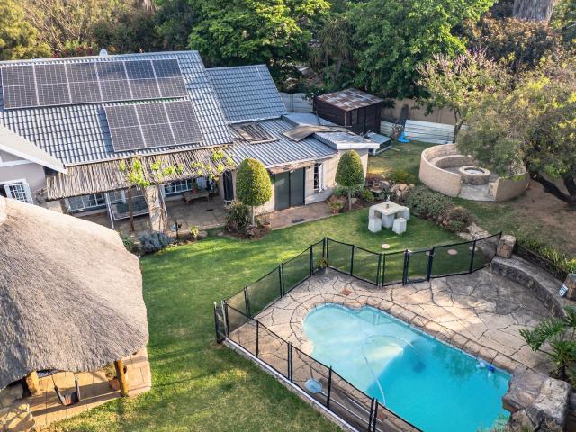 3 Bedroom House in Sundowner