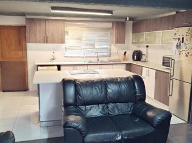 3 Bedroom House in Sunford