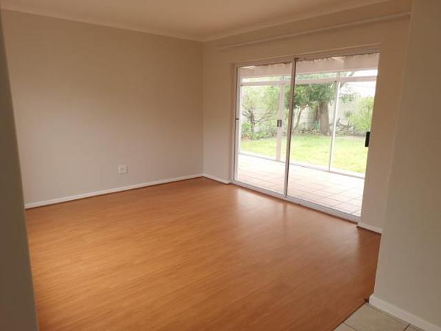 3 Bedroom House in Sunningdale