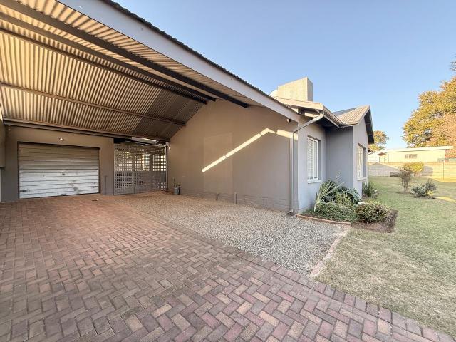 3 Bedroom House in Sunnyridge