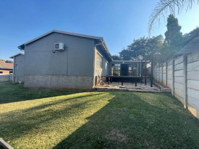3 Bedroom House in Sunnyridge