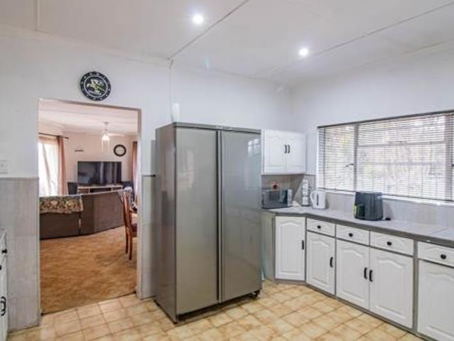3 Bedroom House in Sunrise on Sea