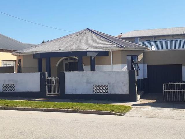 3 Bedroom House in Sydenham