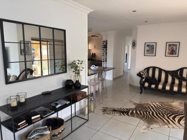 3 Bedroom House in Pomona