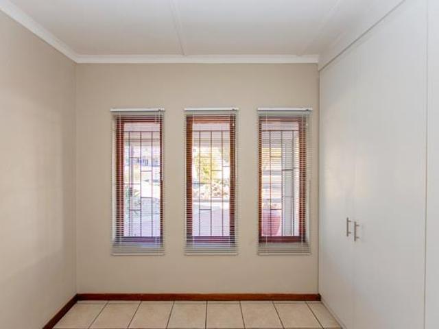 3 Bedroom House in Port Owen