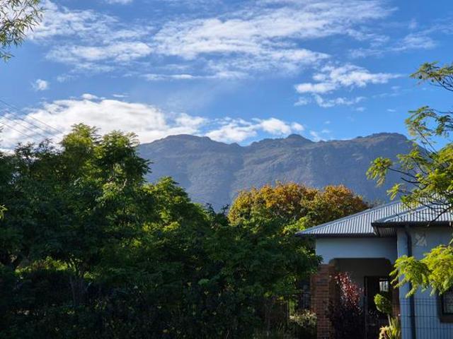 3 Bedroom House in Porterville