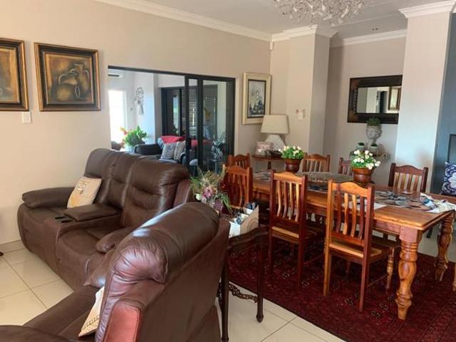 3 Bedroom House in Postmasburg