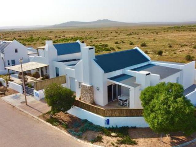 3 Bedroom House in Paternoster