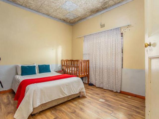 3 Bedroom House in Paarl Central