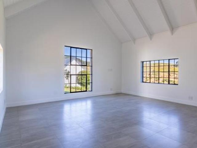 3 Bedroom House in Paarl Central
