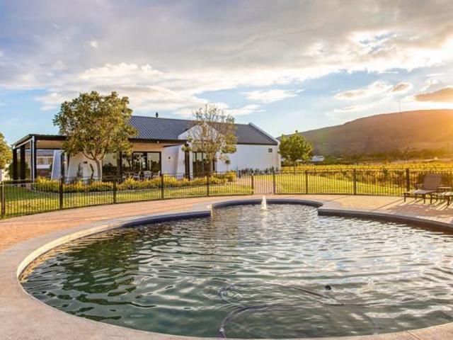 3 Bedroom House in Paarl Central