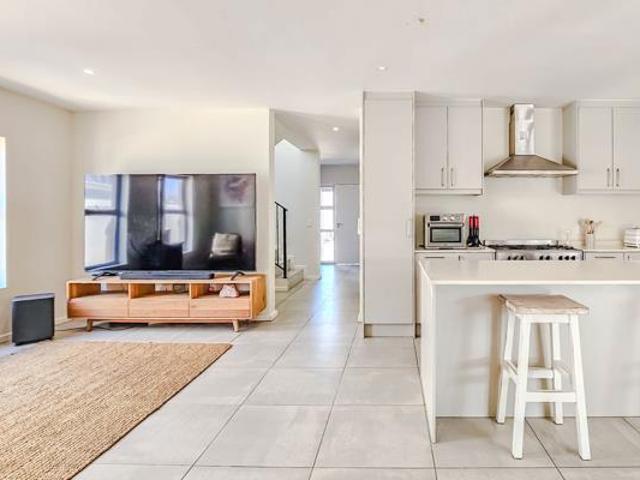 3 Bedroom House in Paarl Central